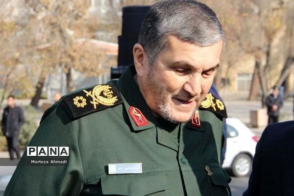 رزمایش کمک مومنانه اهدای مایحتاج در شهرری