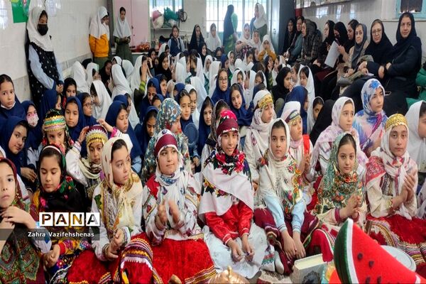 برگزاری جشن یلدای سنتی در مدرسه شهید خاقانی شهرستان شیروان