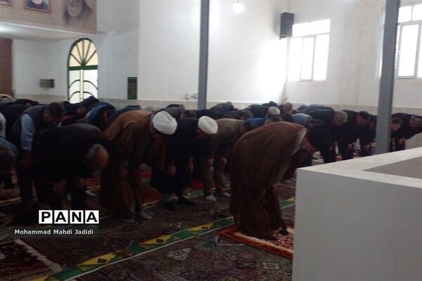 اقامه نماز جمعه نصیر شهر در مسجد قمر بنی هاشم