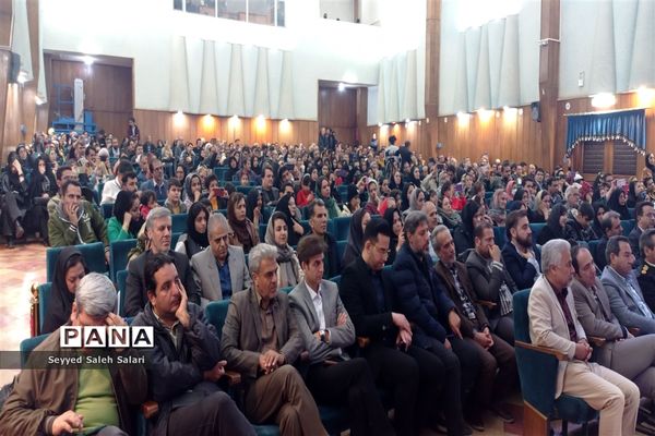 اختتامیه سومین جشنواره استانی شعر طنز شهاب ترشیزی