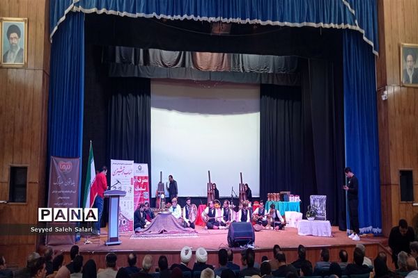 اختتامیه سومین جشنواره استانی شعر طنز شهاب ترشیزی