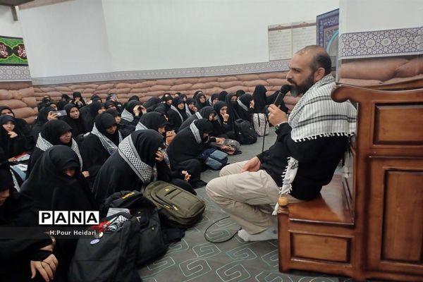 جلوه‌هایی از ارادت دانش‌آموزان مدارس قم به اهل بیت(ع) و شهدا-3