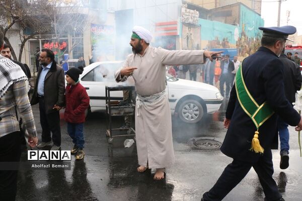 جلوه‌هایی از حضور نوجوانان و جوانان در مراسم وداع با لاله‌های فاطمی