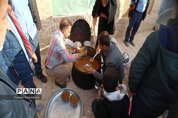 بازدید دانش‌آموزان مدرسه زنده یاد زرتاش ( مرتضوی) خلیل آباد از امارت تاریخی وزیر پناه