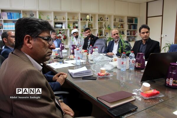 جلسه بزرگداشت چهارمین یادواره شهادت حاج قاسم سلیمانی ، هفته بصیرت و دهه مقاومت آموزش و پرورش استان بوشهر