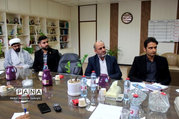 جلسه بزرگداشت چهارمین یادواره شهادت حاج قاسم سلیمانی ، هفته بصیرت و دهه مقاومت آموزش و پرورش استان بوشهر