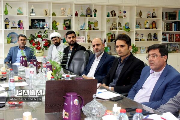جلسه بزرگداشت چهارمین یادواره شهادت حاج قاسم سلیمانی ، هفته بصیرت و دهه مقاومت آموزش و پرورش استان بوشهر