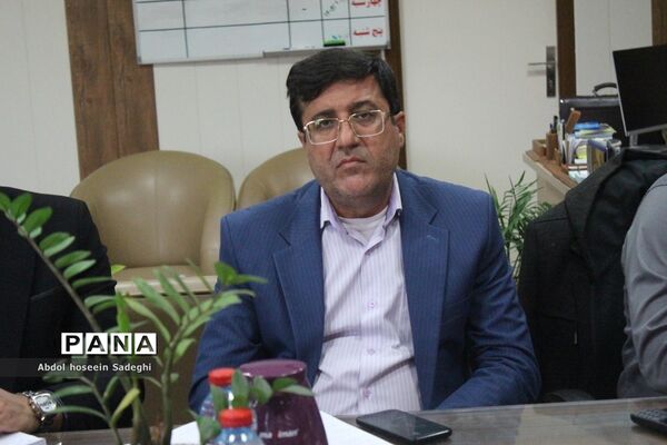 جلسه بزرگداشت چهارمین یادواره شهادت حاج قاسم سلیمانی ، هفته بصیرت و دهه مقاومت آموزش و پرورش استان بوشهر