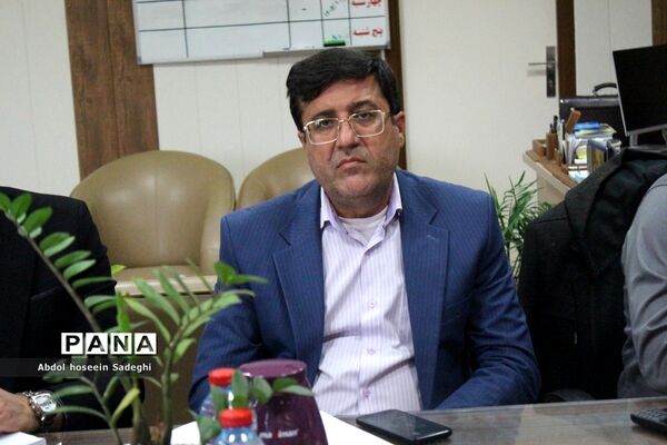 جلسه بزرگداشت چهارمین یادواره شهادت حاج قاسم سلیمانی ، هفته بصیرت و دهه مقاومت آموزش و پرورش استان بوشهر