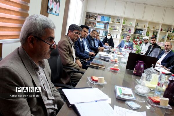 جلسه بزرگداشت چهارمین یادواره شهادت حاج قاسم سلیمانی ، هفته بصیرت و دهه مقاومت آموزش و پرورش استان بوشهر