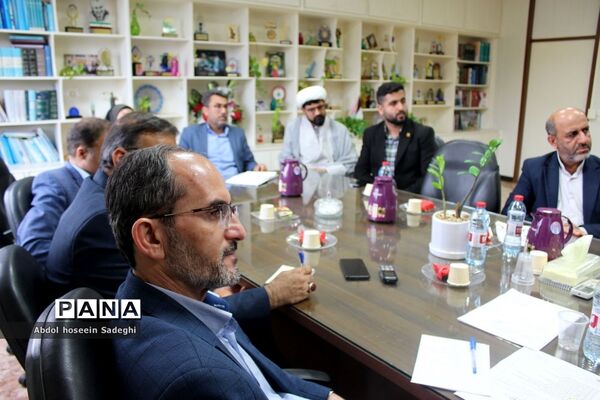 جلسه بزرگداشت چهارمین یادواره شهادت حاج قاسم سلیمانی ، هفته بصیرت و دهه مقاومت آموزش و پرورش استان بوشهر