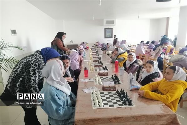 برگزاری مسابقات شطرنج دوره ابتدایی ناحیه ۳ شیراز