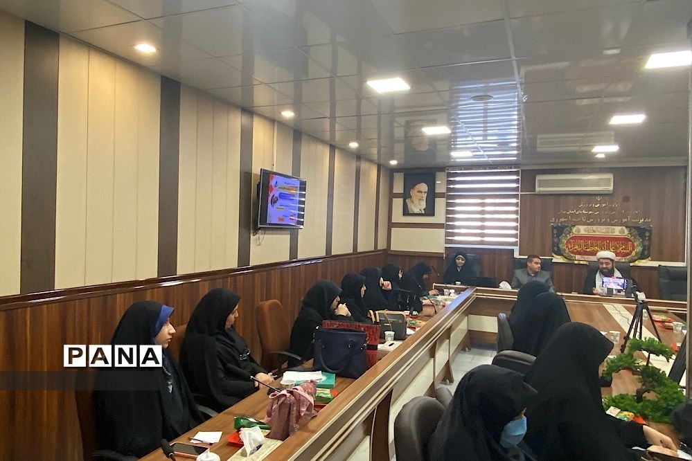 برگزاری اولین کارگاه یکشنبه‌های تربیتی در آموزش و پرورش ناحیه یک شهرری