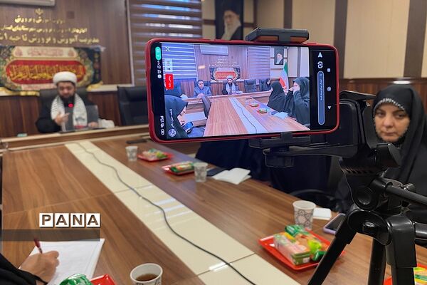 برگزاری اولین کارگاه یکشنبه‌های تربیتی در آموزش و پرورش ناحیه یک شهرری