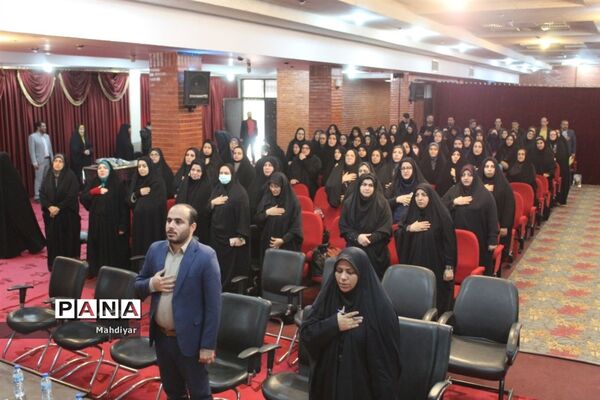نشست کیفیت بخشی به عملکرد مدیریت مراکز آموزشی ویژه مدیران مدارس دولتی ورامین و شهر جوادآباد