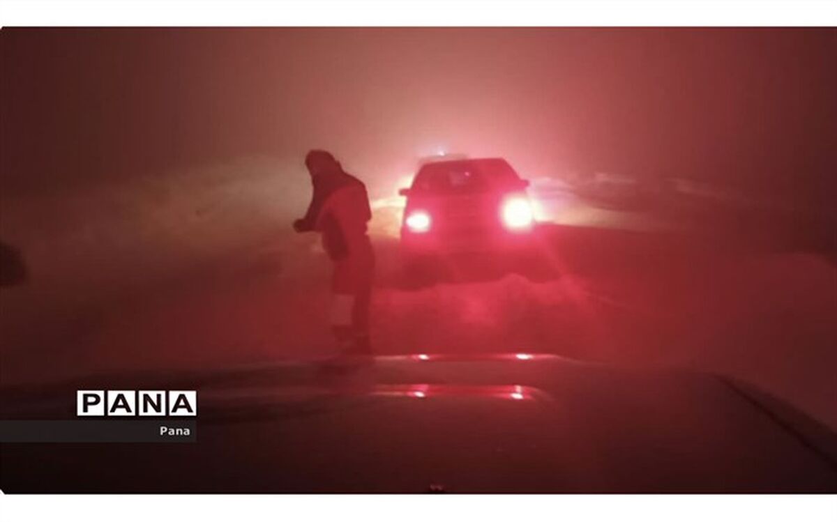 امدادرسانی به هموطنان گرفتار در کولاک ورزقان و شبستر