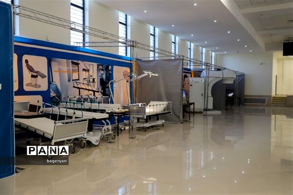 نمایشگاه روایت پیشرفت در بیرجند