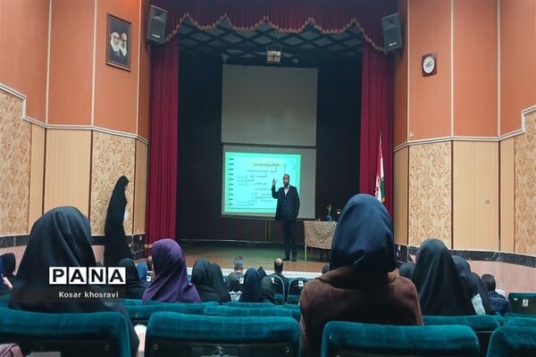 نشست رابطین پژوهشکده ناحیه ۷ مشهد مقدس