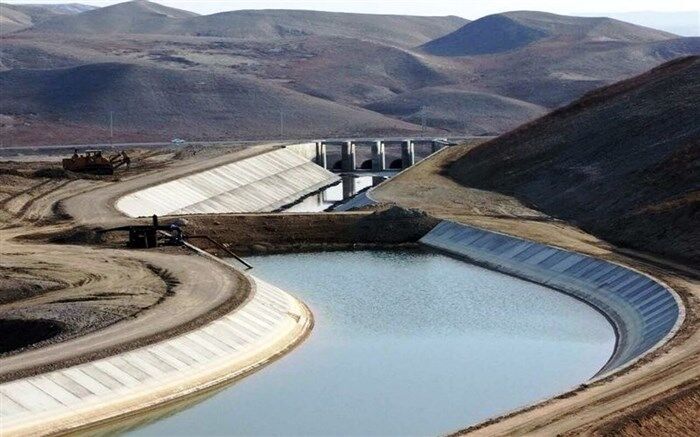 ۸ هزار هکتار شبکه آبیاری با مشارکت کشاورزان و سرمایه‌گذاران اجرا می‌شود