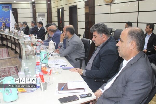 نشست تبیین برنامه ها و سیاست های صندوق ذخیره فرهنگیان  شهرستانها و مناطق استان  بوشهر