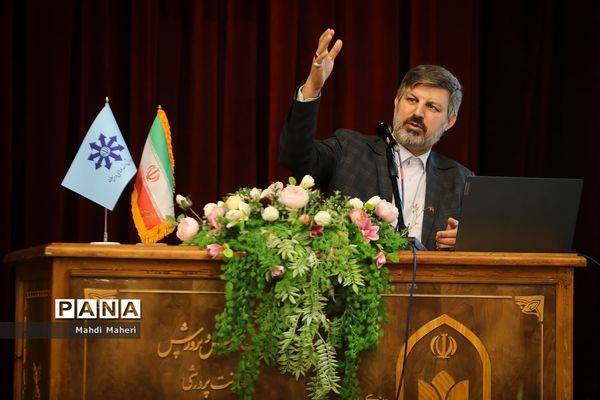 افتتاحیه دوره توانمندسازی معاونان و مربیان پرورشی مدارس استعدادهای درخشان