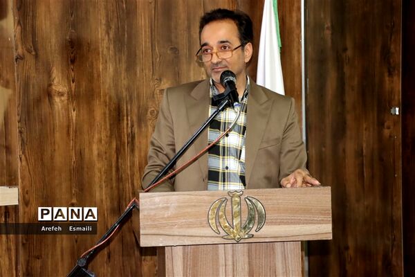 همایش توانمند‌سازی روابط عمومی در مدرسه