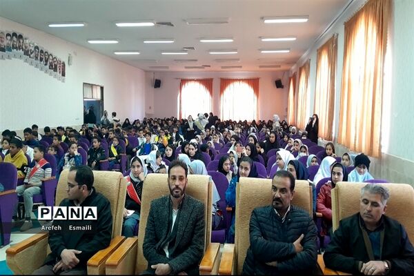 همایش توانمند‌سازی روابط عمومی در مدرسه