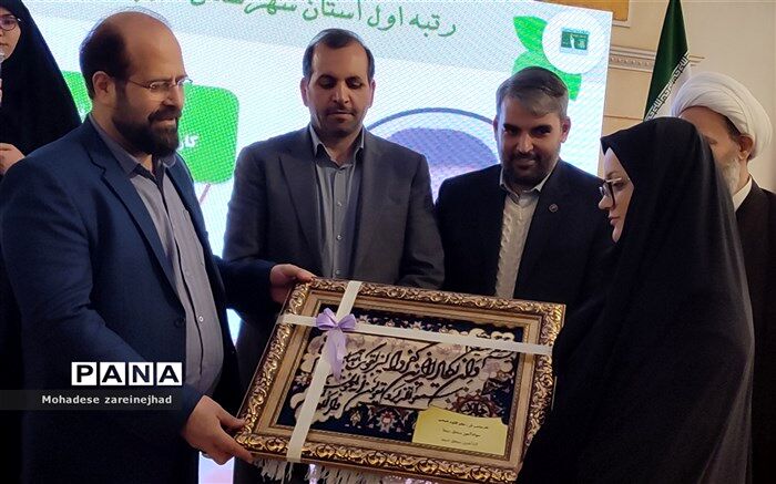 نهضت سوادآموزی یک جنبش همگانی‌ است