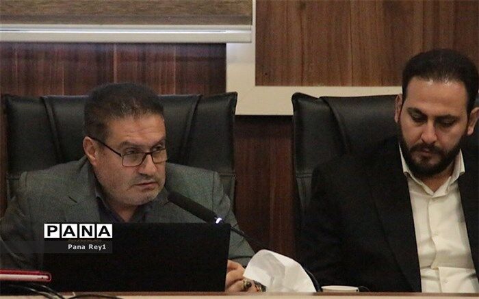 تصویب برنامه‌های سه‌ماه آینده سازمان دانش‌آموزی ‌ناحیه یک شهرری‌/ فیلم