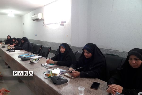 جلسه شورای برنامه‌ریزی سازمان دانش‌آموزی شهرستان شادگان