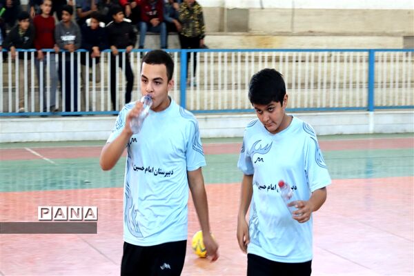 فینال رقابت‌های فوتسال دانش‌آموزی شهرستان میبد