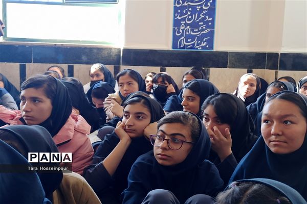 طرح نور چشم ویژه دانش‌آموزان دختر متوسطه اول ناحیه ۳