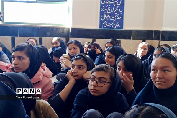 طرح نور چشم ویژه دانش‌آموزان دختر متوسطه اول ناحیه ۳