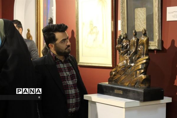 بازدید کارشناسان فرهنگی و هنری شهرستان‌های استان تهران از حوزه هنری انقلاب اسلامی