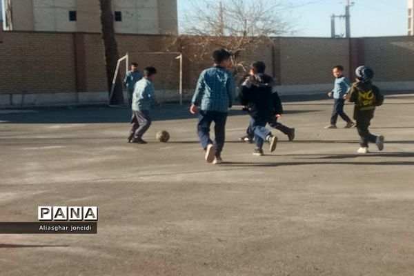 اردوی دانش‌آموزان آموزشگاه‌های شیخ جنید و علامه طباطبایی در دارالقرآن شهرستان پیشوا