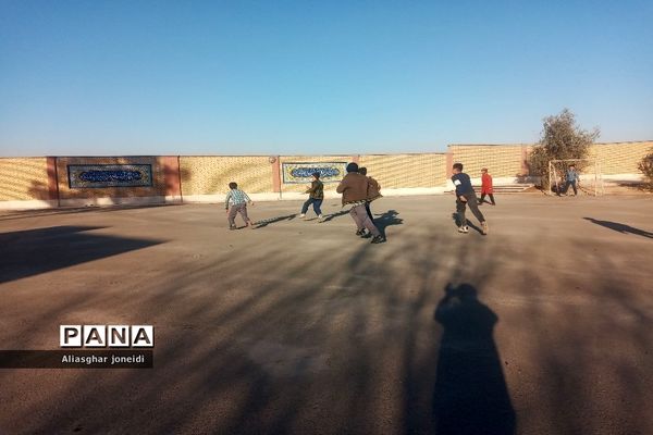 اردوی دانش‌آموزان آموزشگاه‌های شیخ جنید و علامه طباطبایی در دارالقرآن شهرستان پیشوا