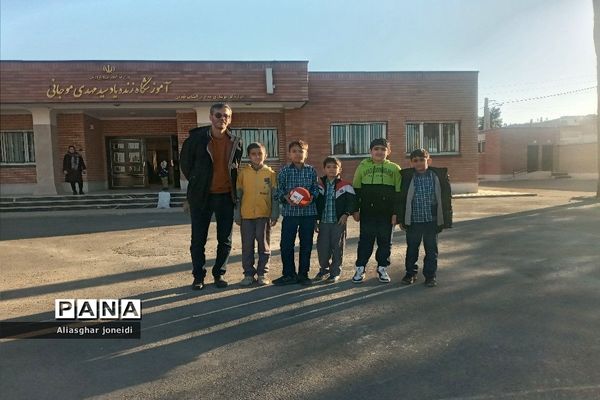 اردوی دانش‌آموزان آموزشگاه‌های شیخ جنید و علامه طباطبایی در دارالقرآن شهرستان پیشوا