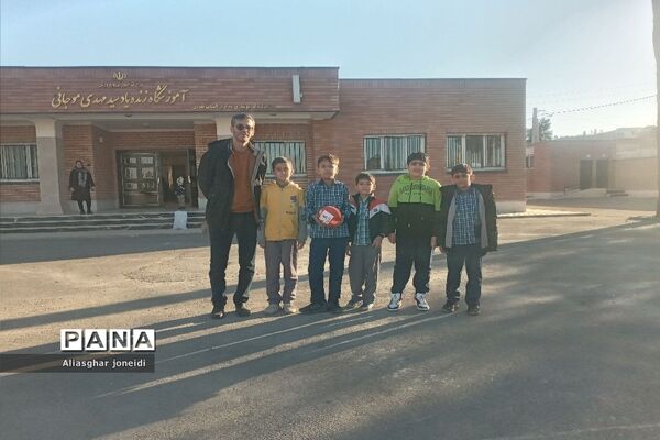 اردوی دانش‌آموزان آموزشگاه‌های شیخ جنید و علامه طباطبایی در دارالقرآن شهرستان پیشوا