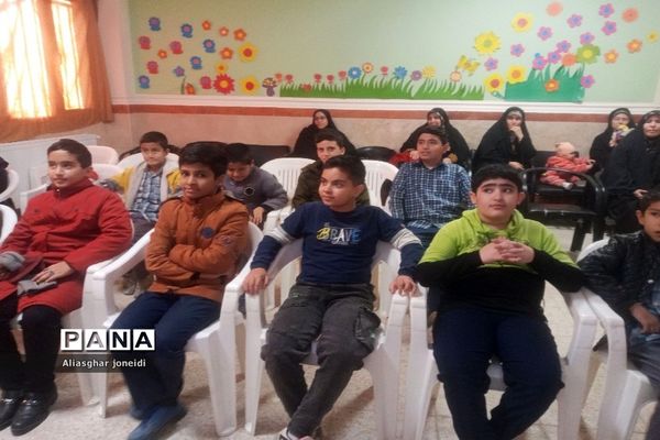 اردوی دانش‌آموزان آموزشگاه‌های شیخ جنید و علامه طباطبایی در دارالقرآن شهرستان پیشوا