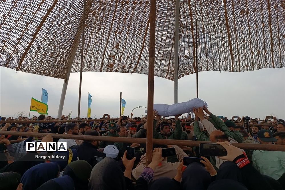 احساس غرور می کنم که قهرمان سرزمینم در مدرسه ما مهمان شده است