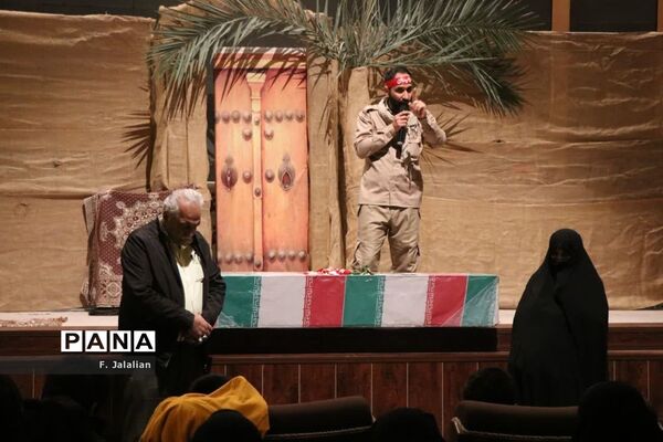 جلوه‌هایی از ارادت دانش‌آموزان مدارس قم به اهل بیت(ع) و شهدا-2
