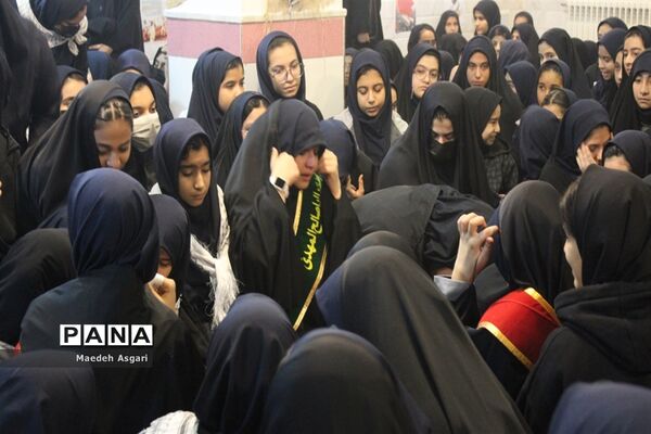 جلوه‌هایی از ارادت دانش‌آموزان مدارس قم به اهل بیت(ع) و شهدا-2