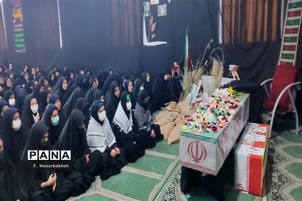 جلوه‌هایی از ارادت دانش‌آموزان مدارس قم به اهل بیت(ع) و شهدا-2