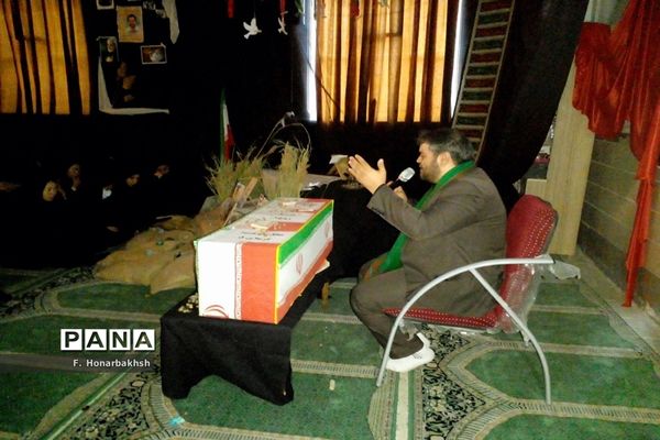 جلوه‌هایی از ارادت دانش‌آموزان مدارس قم به اهل بیت(ع) و شهدا-2