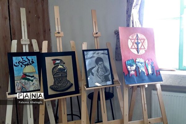 بازدید ازنمایشگاه رویدادآخراشه در سالن اجتماعات قدسیه شهرستان دماوند