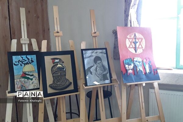 بازدید ازنمایشگاه رویدادآخراشه در سالن اجتماعات قدسیه شهرستان دماوند