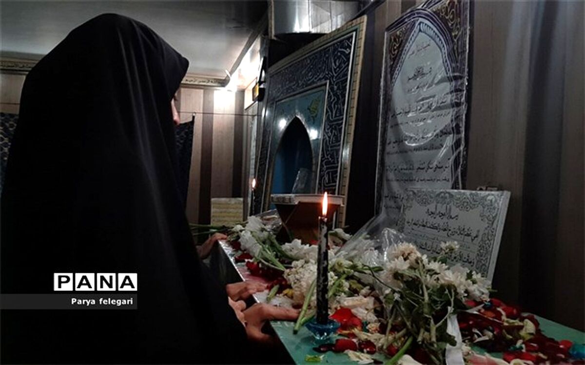 استقبال با شکوه دانش‌آموزان قرچکی از پیکر مطهر شهید گمنام