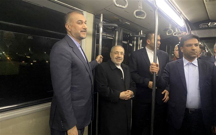 وزیر امور خارجه کشورمان وارد تهران شد