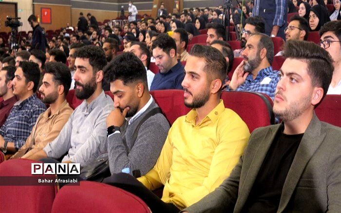 اجرای طرح رتبه‌بندی، تزریق امید در بین جامعه فرهنگیان بود