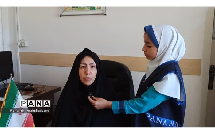 تشکیل نهضت سواد‌آموزی زمینه‌ساز انقلابی فرهنگی‌ در ایران بود/ فیلم